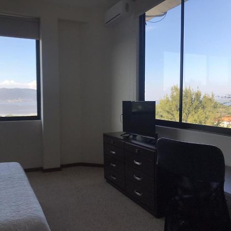 Hotel Candelero Yuriria Екстериор снимка