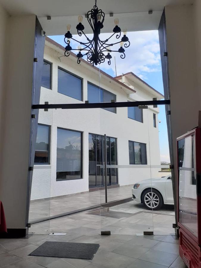 Hotel Candelero Yuriria Екстериор снимка