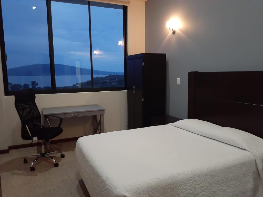 Hotel Candelero Yuriria Екстериор снимка