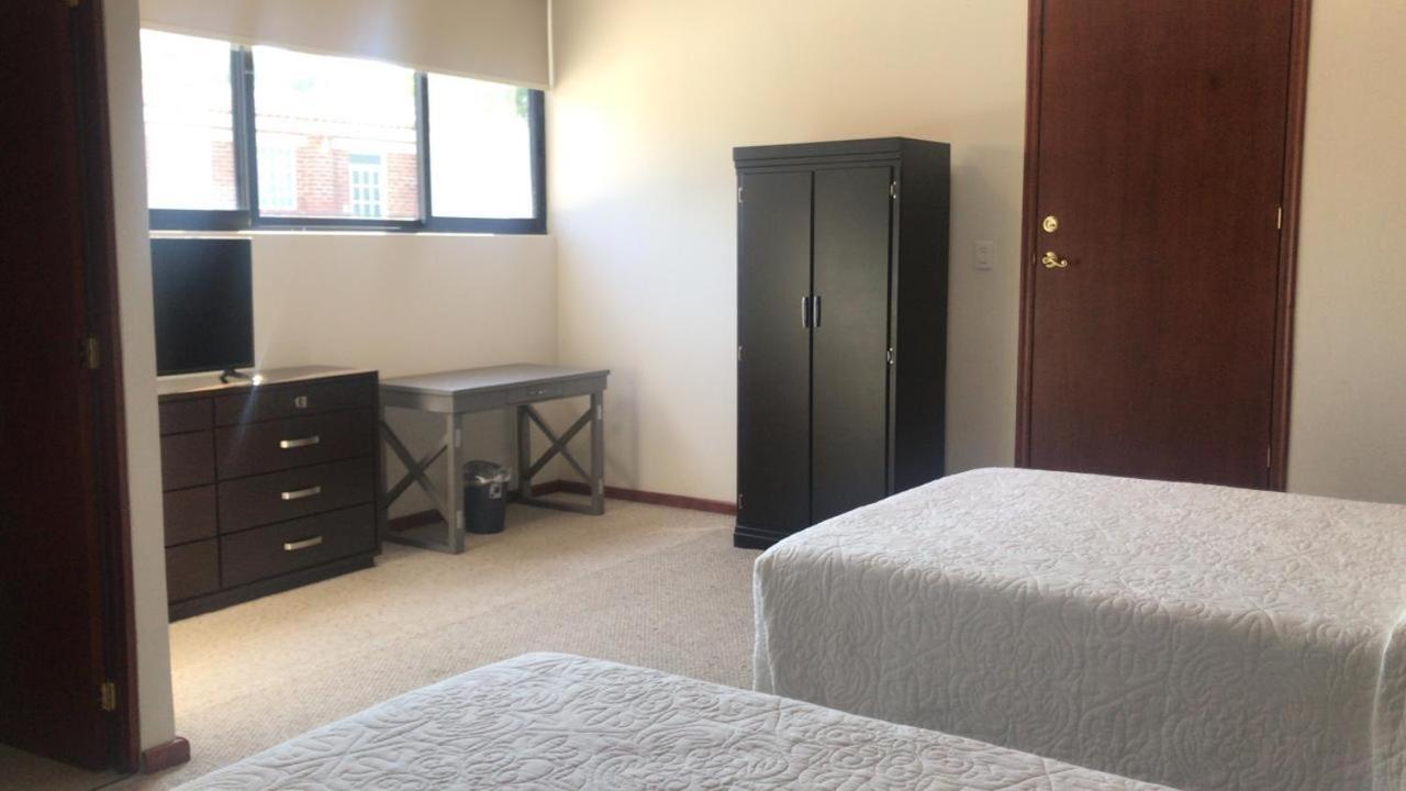 Hotel Candelero Yuriria Екстериор снимка